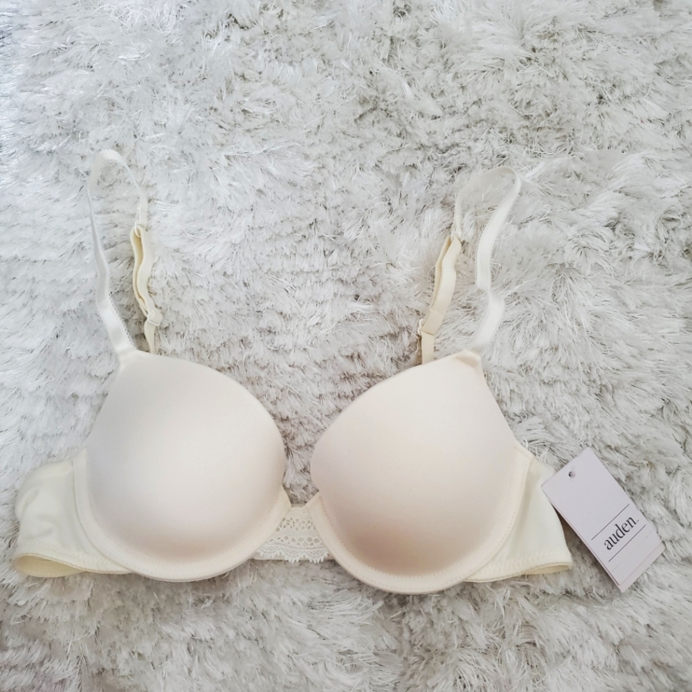 Auden demi T Shirt bra 32A